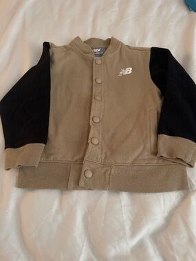 New Balance Two-Tone Snap Jacket - Tan and Black